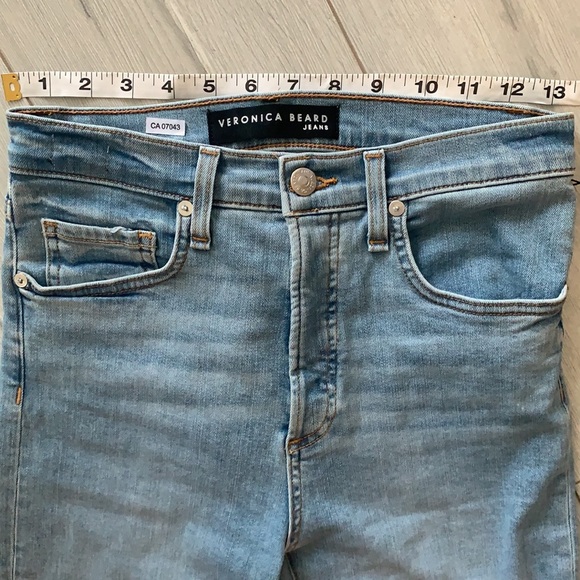 Veronica Beard high-rise cropped jeans - Picture 2 of 10